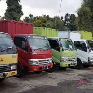 Sewa Truk untuk Bisnis Online dengan Pengiriman Barang dalam Jumlah Besar